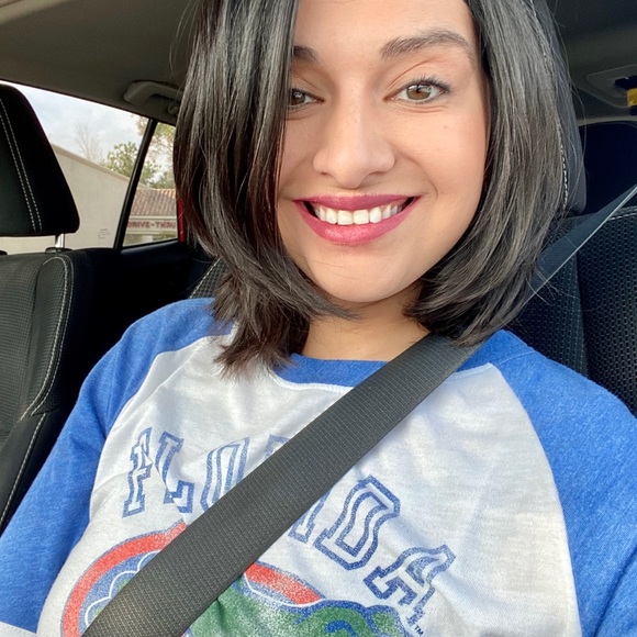 Meet your Posher, Isabel - Picture 1 of 1